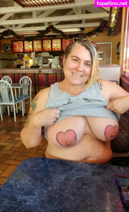 Celeste Woodrow OnlyFans Thumbnail #dZgO0JslKo