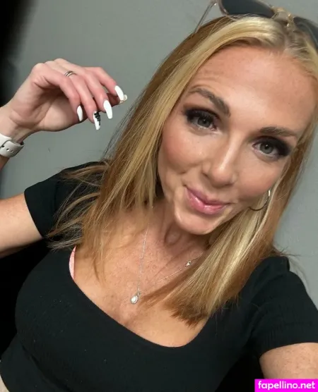 Celeste86 OnlyFans Thumbnail #I15LBmlE9y