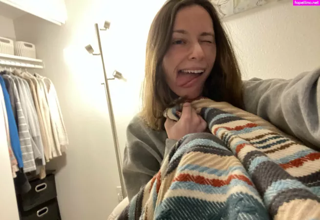 Celesteschmeckle OnlyFans Thumbnail #6Et83r90Ps