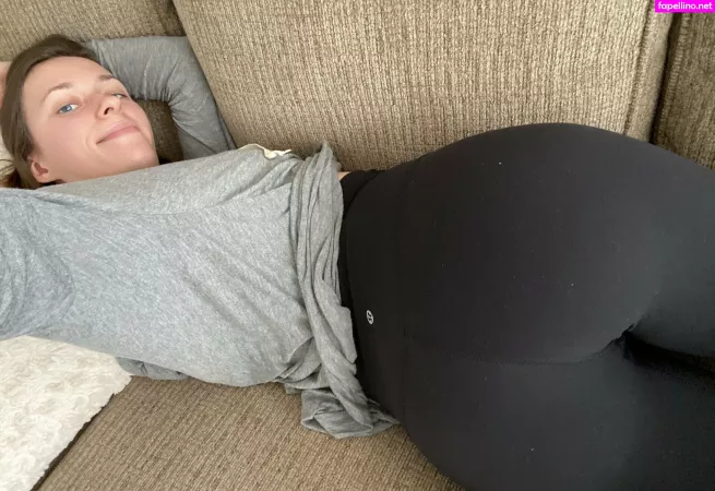 Celesteschmeckle OnlyFans Thumbnail #RLSPCsbwpN