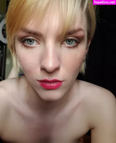 Celestina Blooms OnlyFans Thumbnail #9crzjmnagp