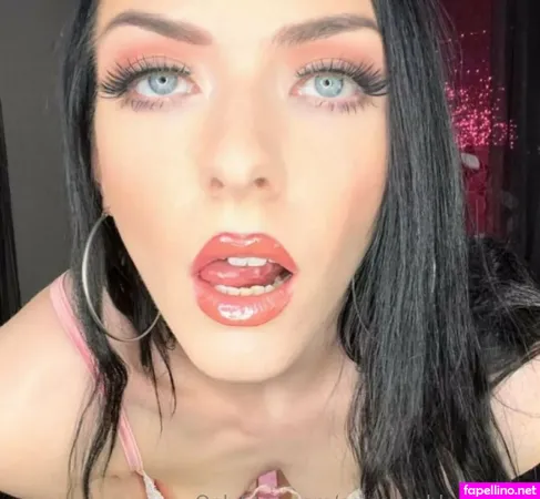 Celestinabloomsofficial OnlyFans Thumbnail #a9Qx0P1ir1