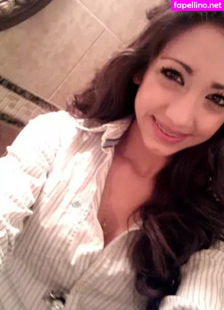 Celia Babe OnlyFans Thumbnail #4TMExgfgxs