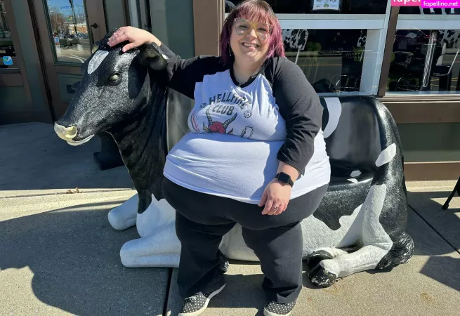 Celiabbwfree OnlyFans Thumbnail #1hWjw7tOiY