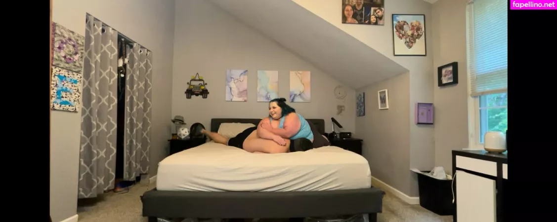 Celiabbwfree OnlyFans Thumbnail #erUS4uiLIv