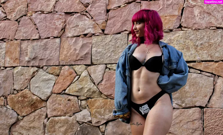 Celialindermann OnlyFans Thumbnail #pVvIa9Annq