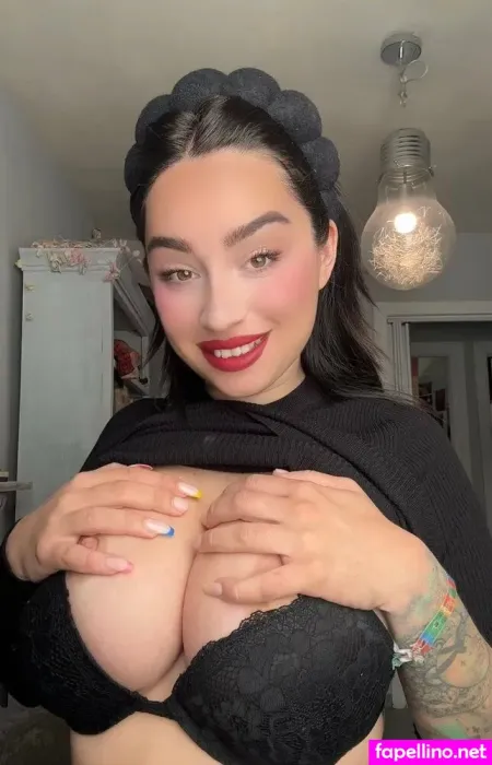 Celiavb OnlyFans Thumbnail #oKD9RunLG9