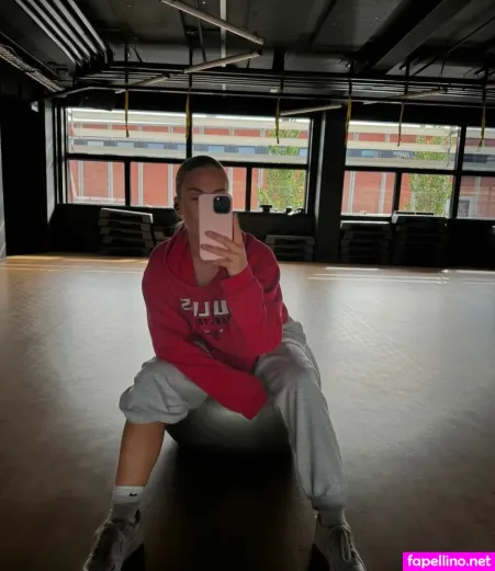 Celie Josefine OnlyFans Thumbnail #2qr4m7xrQm