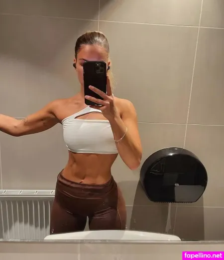 Celie Josefine OnlyFans Thumbnail #Qhm8jwnUuU