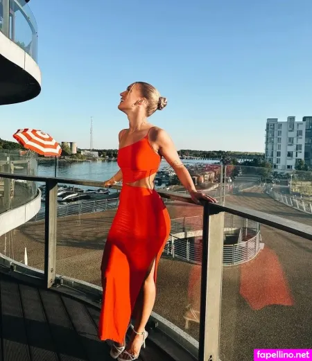 Celie Josefine OnlyFans Thumbnail #y0pOxTFxGI