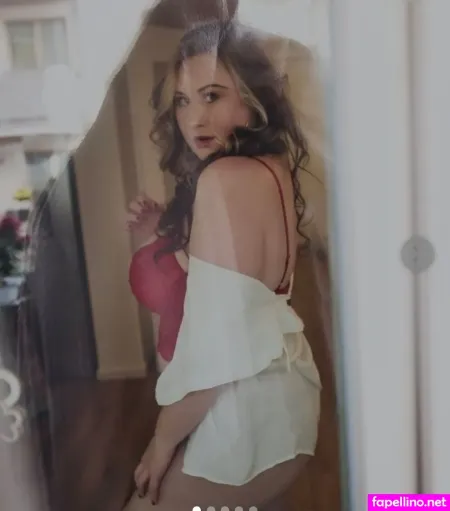 Celina Grimm OnlyFans Thumbnail #DnxE8AV3lZ