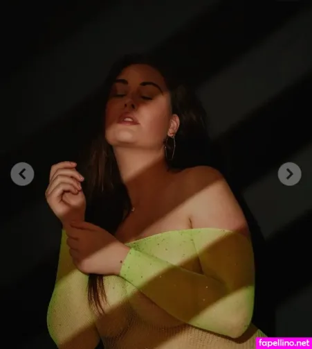 Celina Grimm OnlyFans Thumbnail #irz370rwiC