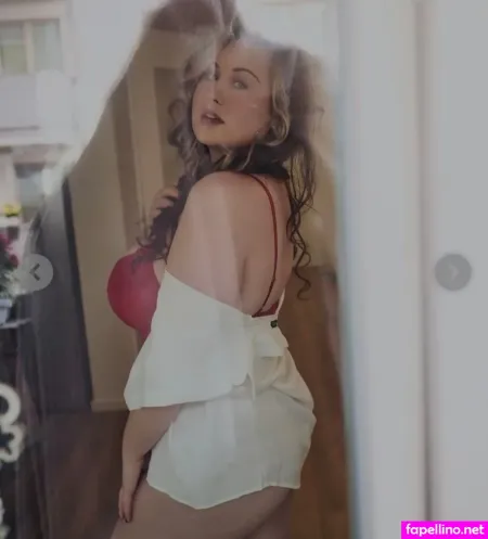 Celina Grimm OnlyFans Thumbnail #p187vEIyjj