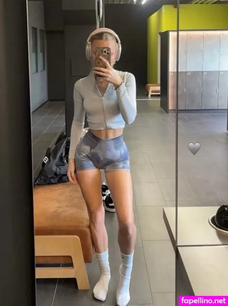 Celina Klug OnlyFans Thumbnail #4gFvj01qvz