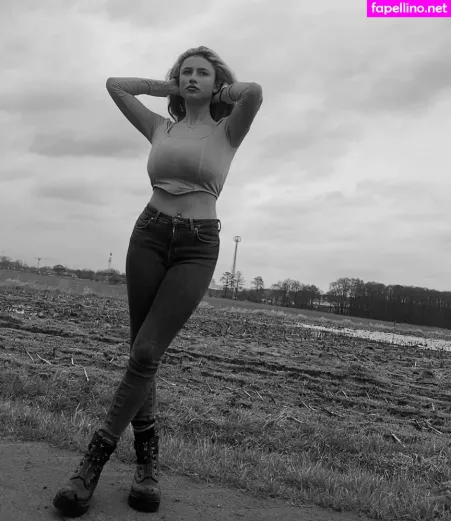 Celina OnlyFans Thumbnail #lIk2MX0Z03