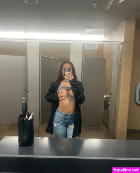 Celinaxoxo OnlyFans Thumbnail #5klsYWAEMl