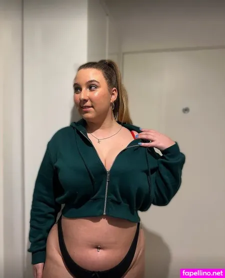 Celine Dem OnlyFans Thumbnail #rGQ8ZsBuvz