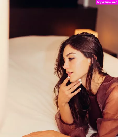 Celine Farach OnlyFans Thumbnail #C4viLC2lFz