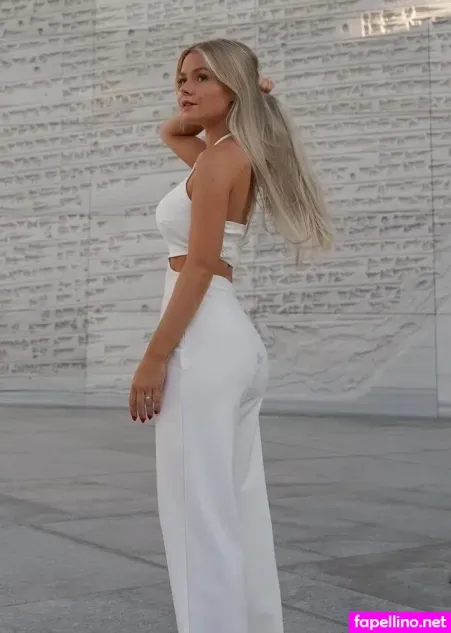 Celine Nadolny OnlyFans Thumbnail #0jkeepKQrh