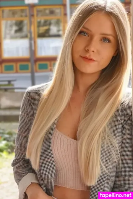 Celine Nadolny OnlyFans Thumbnail #HS8p0z2Ej8