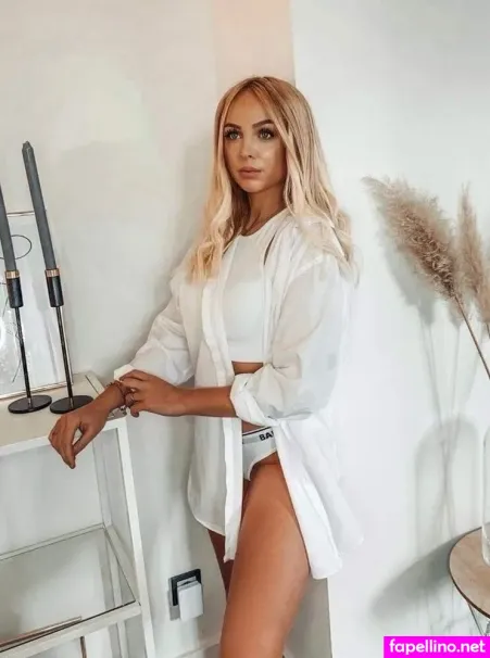 Celine Preuss OnlyFans Thumbnail #MvnBd3RHCM