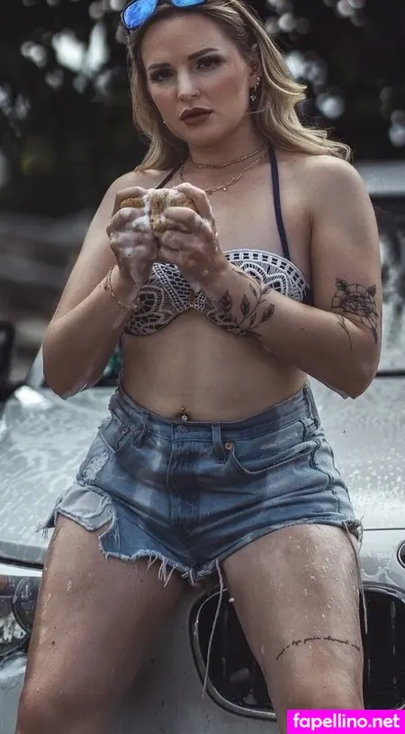 Celine R OnlyFans Thumbnail #gG6ZRU4E01