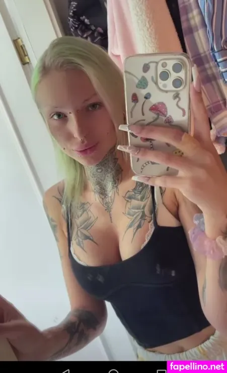 Celine Ritzke OnlyFans Thumbnail #XqGTx0hov7