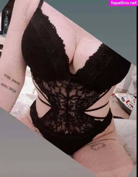 Celine Ro OnlyFans Thumbnail #kCm9x5fucM