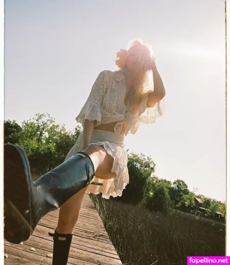 Celinealbar OnlyFans Thumbnail #bQ7UeYdlC9