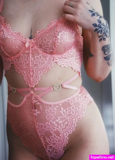 Celinecorafree OnlyFans Thumbnail #3qT7lTVcJW