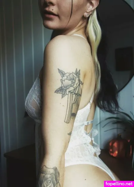 Celinecorafree OnlyFans Thumbnail #vCGgGbtxrN