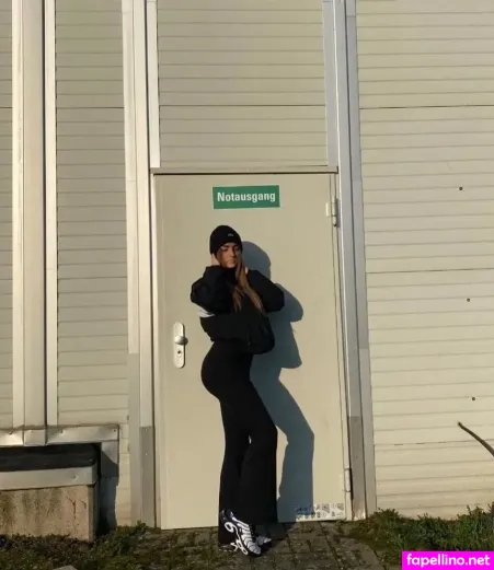 Celinegbl OnlyFans Thumbnail #DykOCCYZXq