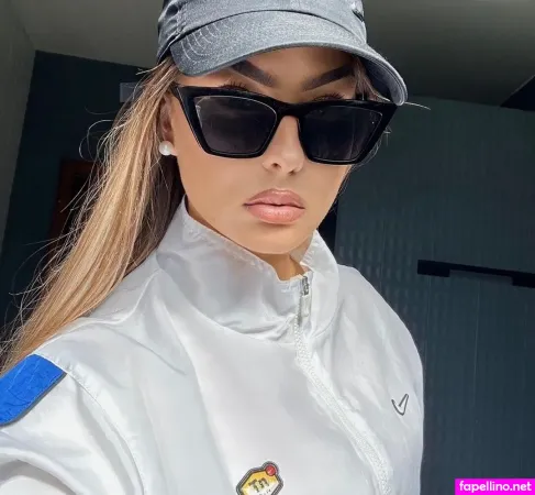 Celinegbl OnlyFans Thumbnail #awNBe5MetE