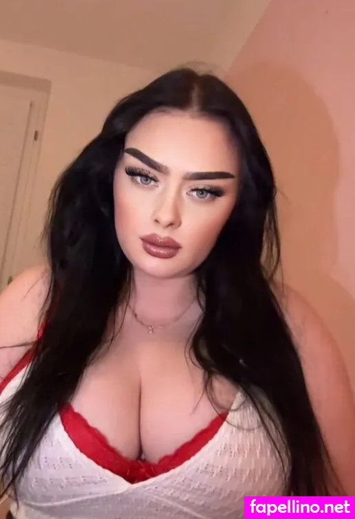 Celinejjc cjjenilec celinejjjc Nude Leaked OnlyFans Photo #K7eWz6AV9V