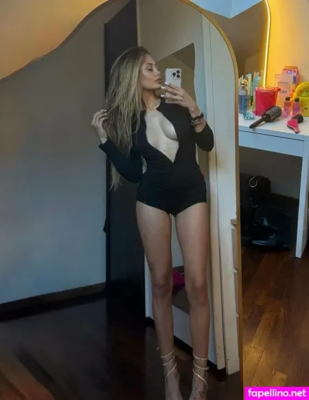 Celinepetitvip OnlyFans Thumbnail #FjwLC57peY