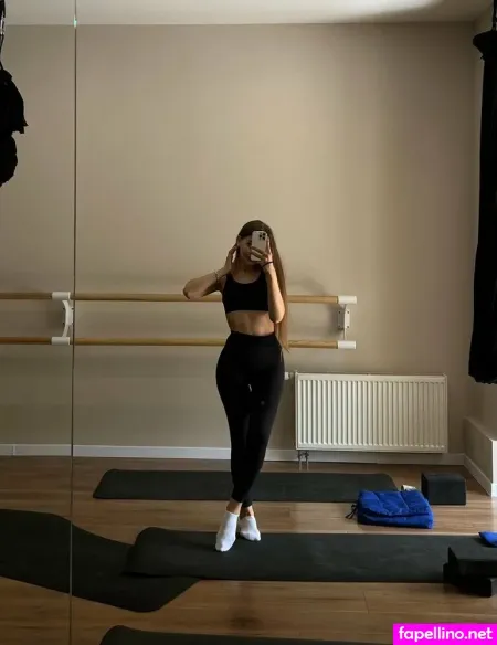 Celinvie OnlyFans Thumbnail #1ETj9xftHo