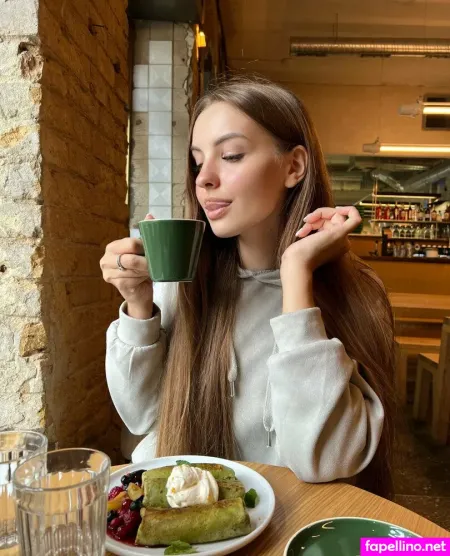 Celinvie OnlyFans Thumbnail #WqGQnyjW9C