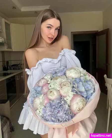 Celinvie OnlyFans Thumbnail #y4HvD42p4R