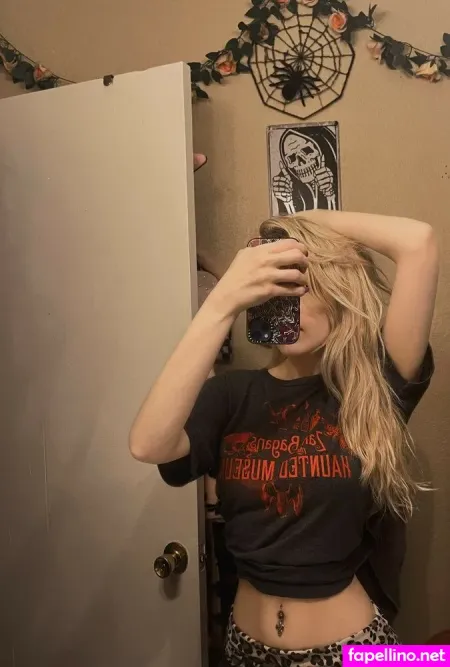 Cemeteryfaerie OnlyFans Thumbnail #KTl7RfYVa0