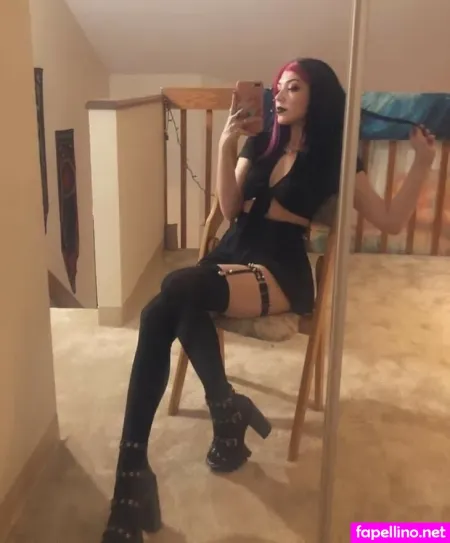 Cemeteryfaerie OnlyFans Thumbnail #ZFixx1O9rJ