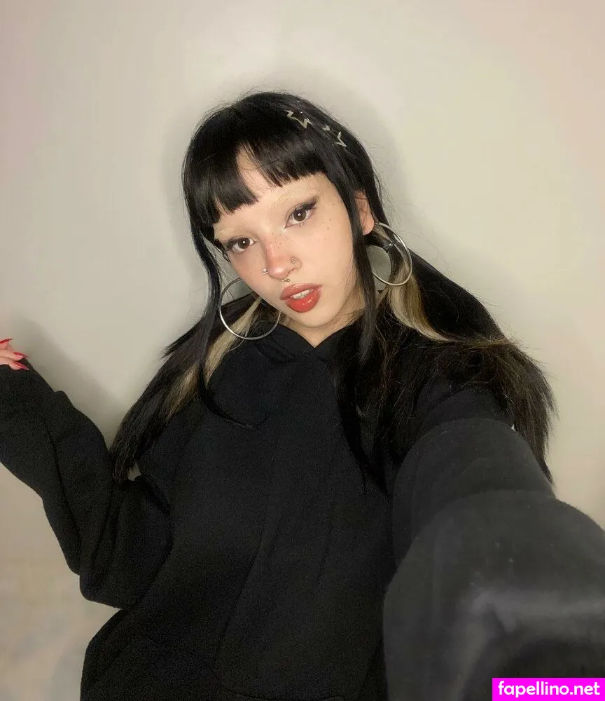 Sybilvanex, cemregokcek Nude Leaked OnlyFans Photo #LJVY7AcxX2