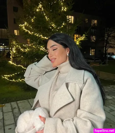 Cemre Felekoglu OnlyFans Thumbnail #RkFY3HuHE1