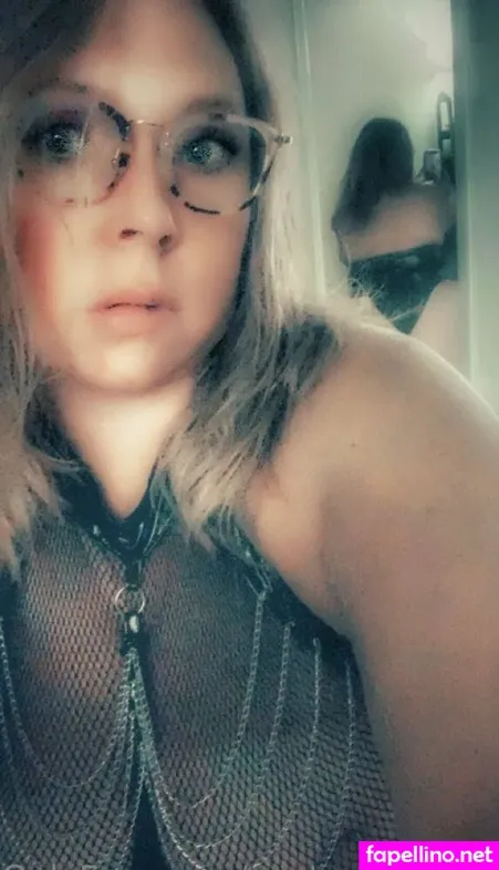 Centerofmythighs OnlyFans Thumbnail #GKjfvw3oEY