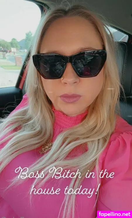 Centerofmythighs OnlyFans Thumbnail #nTptKGmNuF