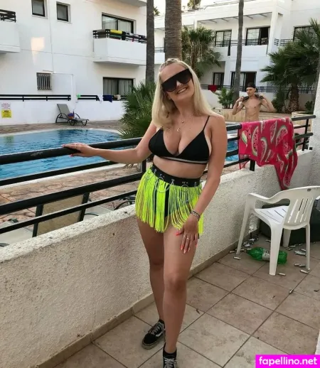 Cerys Lilly OnlyFans Thumbnail #0BeLMIUTwm