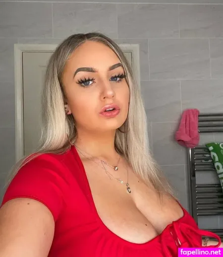 Cerys Lilly OnlyFans Thumbnail #MLRfoVJTFJ