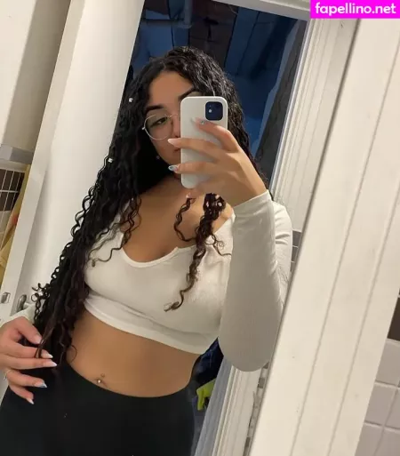 Cfmoreninha OnlyFans Thumbnail #g1QPPOt4eo