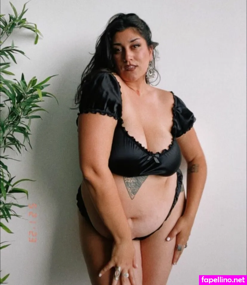 chachamama, chachamamaburlesque Nude Leaked OnlyFans Photo #3Vj2vEm5jy