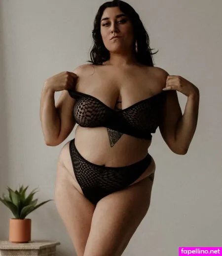 Cha Cha OnlyFans Thumbnail #EHINLhfvWB