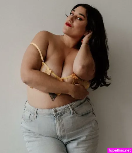 Cha Cha OnlyFans Thumbnail #bsFoEfjhxT